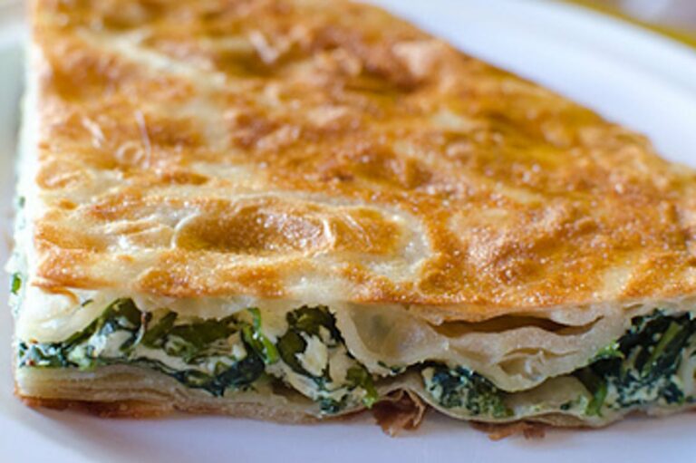 What are some common spices and herbs used in North Macedonian cooking?