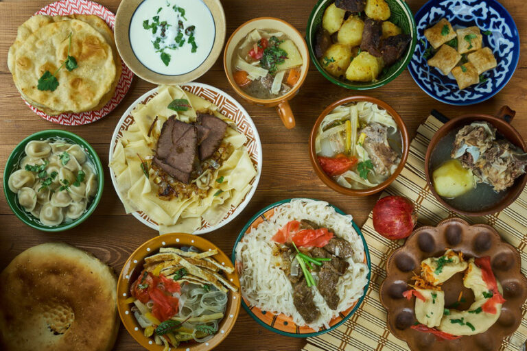 Can you find any influences from Kyrgyz nomadic traditions in the cuisine?