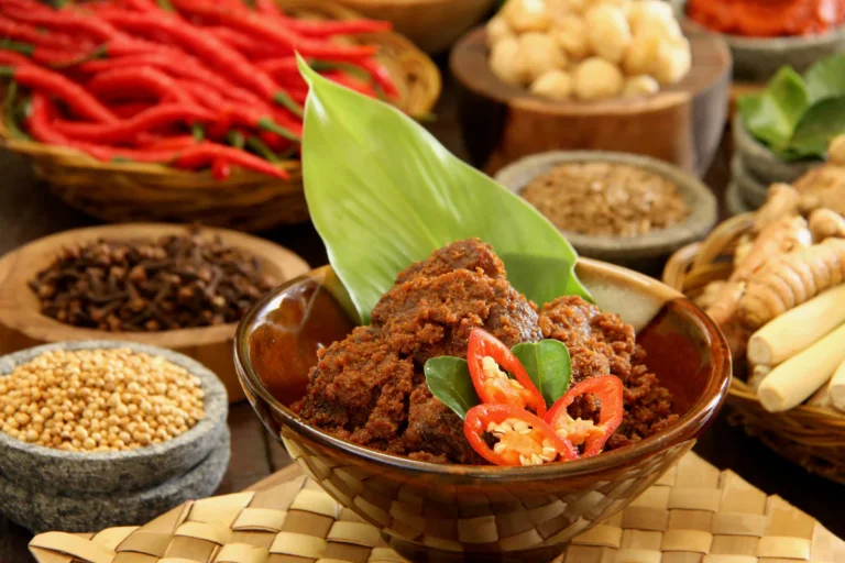 Can you find any influences from neighboring countries in Indonesian cuisine?