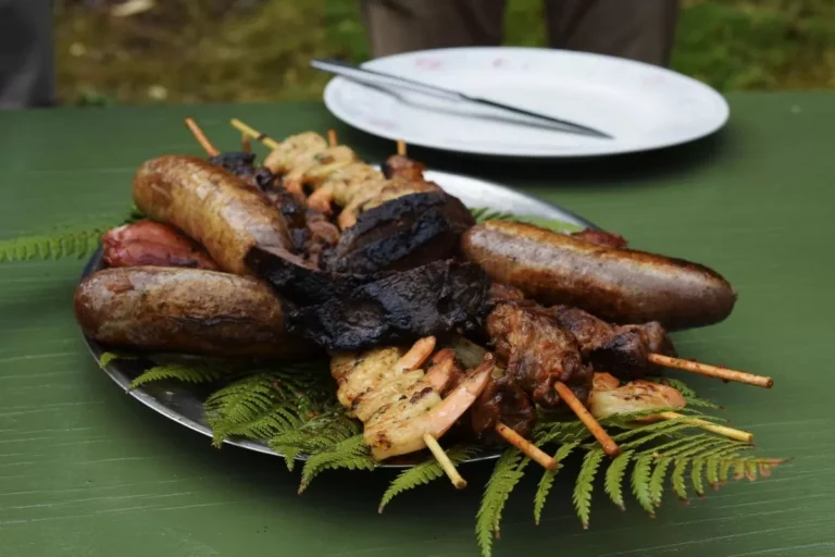 Are there any unique ingredients used in New Zealand cuisine?