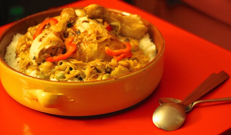 Can you tell me about the influence of Senegalese cultural traditions on the cuisine?