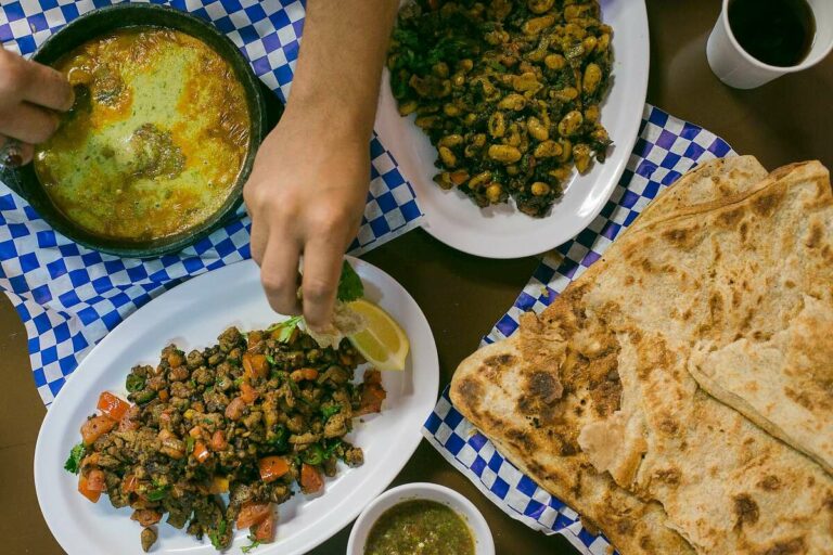 Can you find seafood in Yemeni cuisine?
