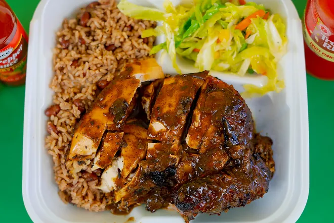 What are some popular dishes in Jamaican cuisine?