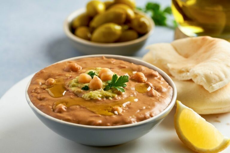 Can you tell me about the influence of Nubian or Bedouin cultures on Egyptian cuisine?