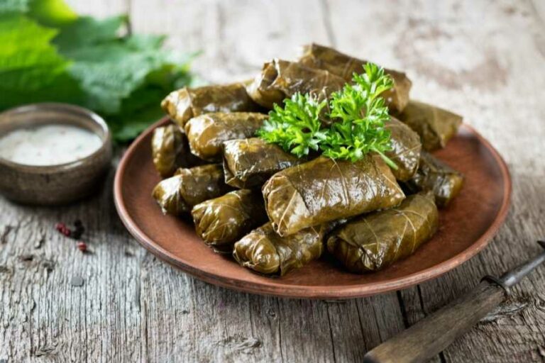 Can you find any Turkish influences in Iraqi cuisine?