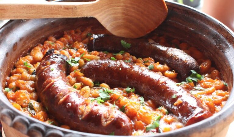 Can you recommend some traditional North Macedonian snacks?