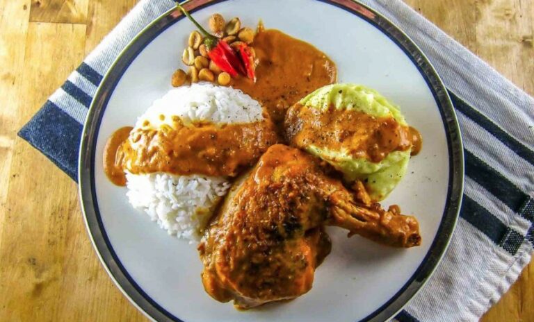 Can you recommend some popular Congolese desserts?