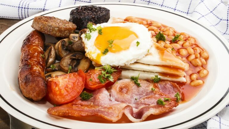What are some condiments or sauces commonly used in Irish cooking?