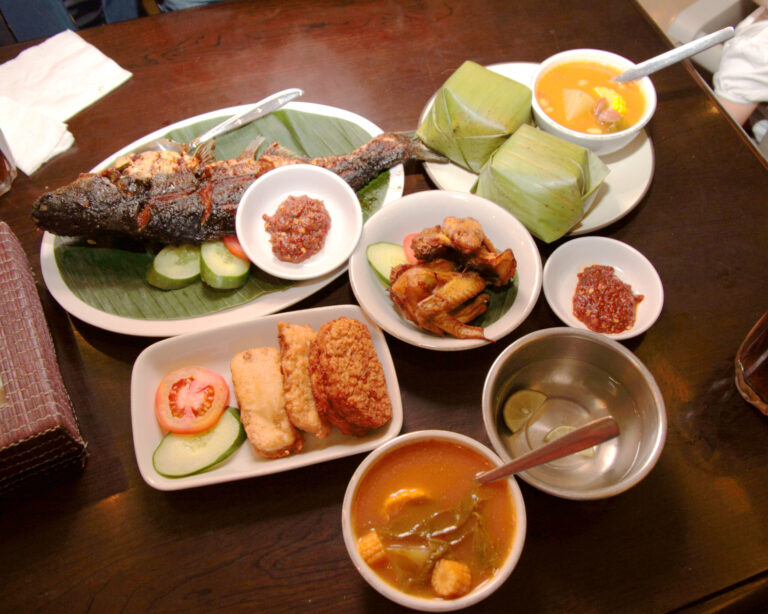 Are there any street food markets or festivals in Indonesia?