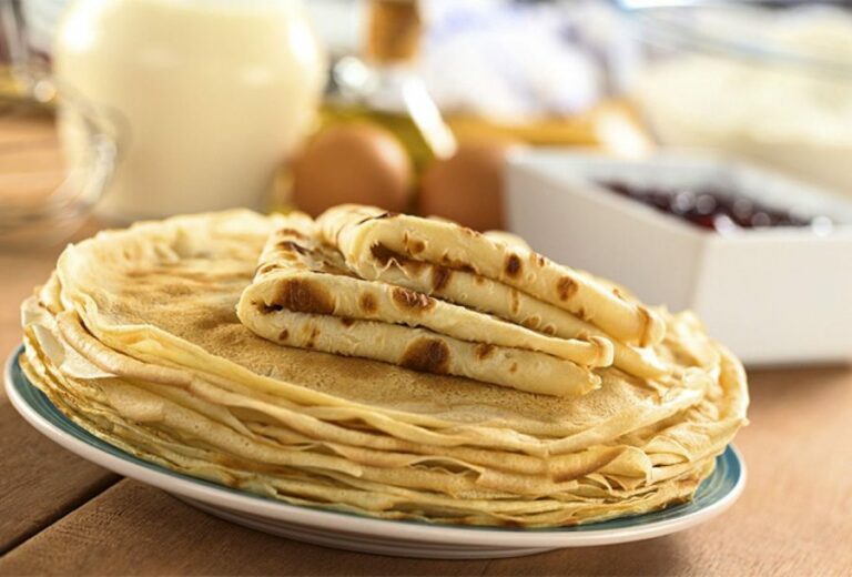 Are there any must-try street food items in North Macedonia?