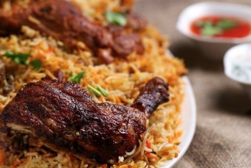 What is Kuwaiti cuisine known for?