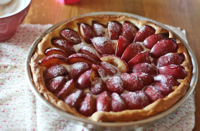 Are there any special desserts or sweets in Luxembourg cuisine?