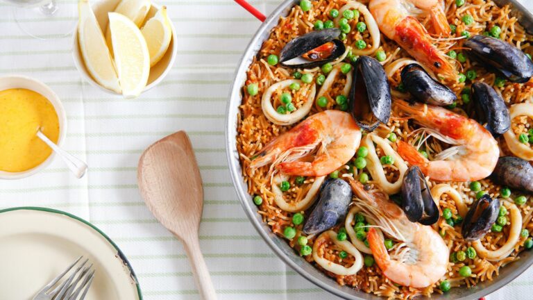 Is Spanish cuisine spicy or mild in terms of heat?