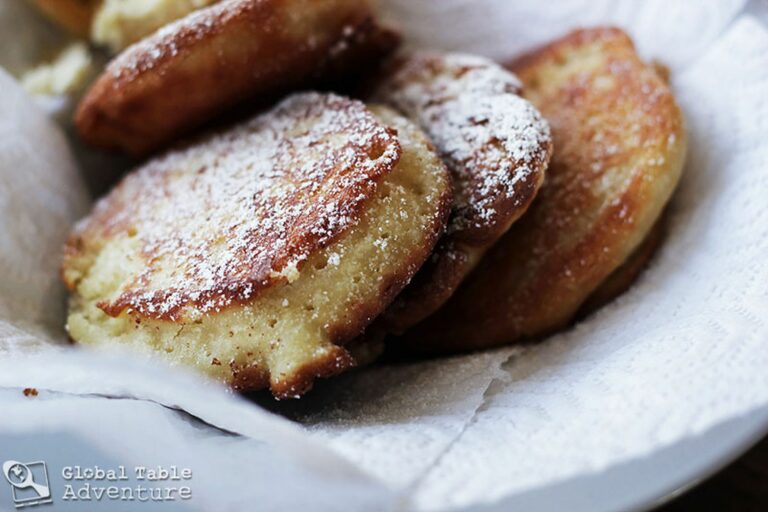 Are there any special desserts or sweets in Malian cuisine?