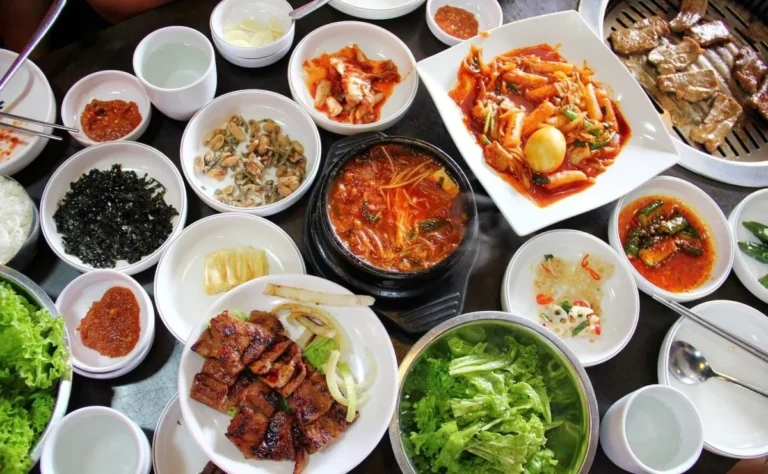 Where can I find the best street food in South Korea?