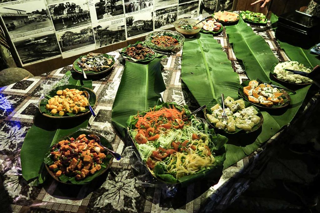 What is Vanuatu cuisine known for?