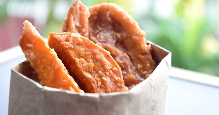 Can you find Western fast food chains in the Marshall Islands?