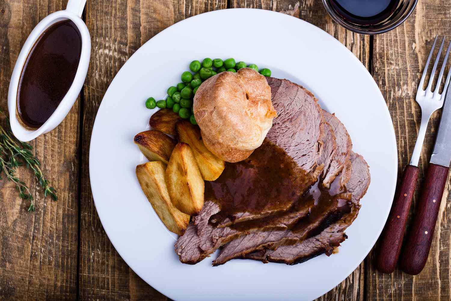 What are some popular British street food items?