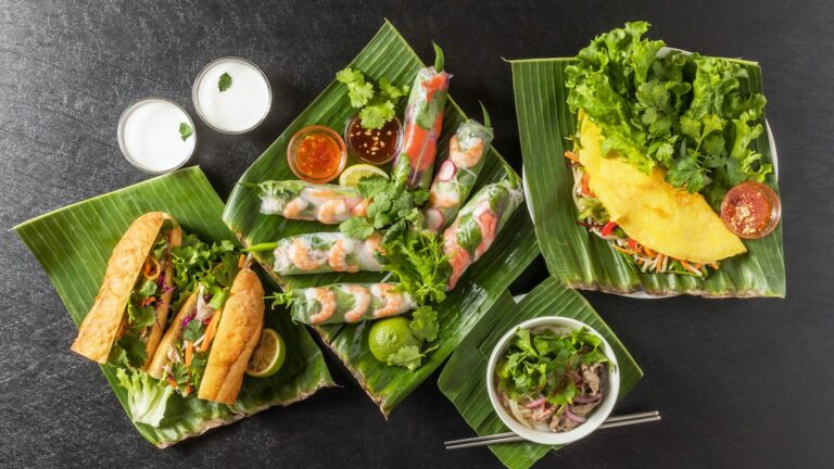 What are some traditional cooking techniques in Vietnamese cuisine?