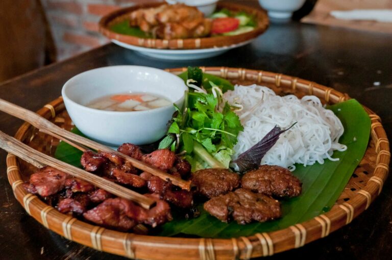 What is the influence of French cuisine on Vietnamese dishes?
