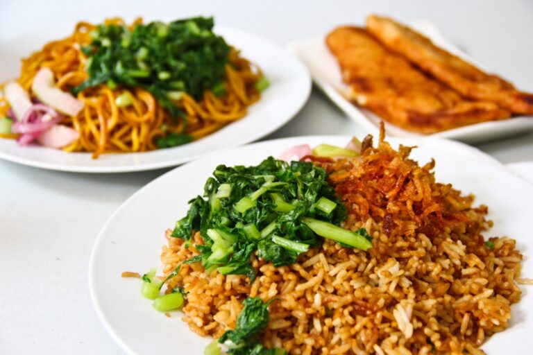 Are there any Surinamese dishes influenced by Chinese cuisine?