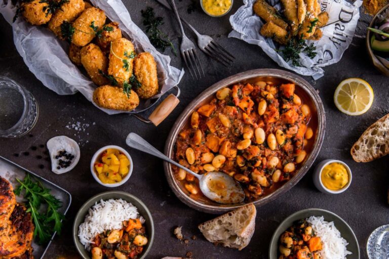 Are there any vegetarian options in Australian cuisine?