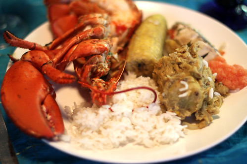 What are some popular street foods in Comoros?