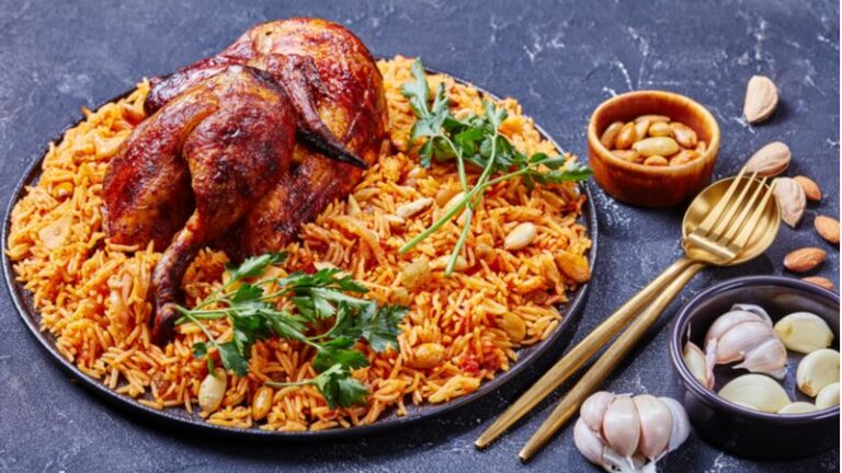 Can you suggest some Omani dishes that are suitable for those with dietary restrictions, such as gluten-free or dairy-free options?