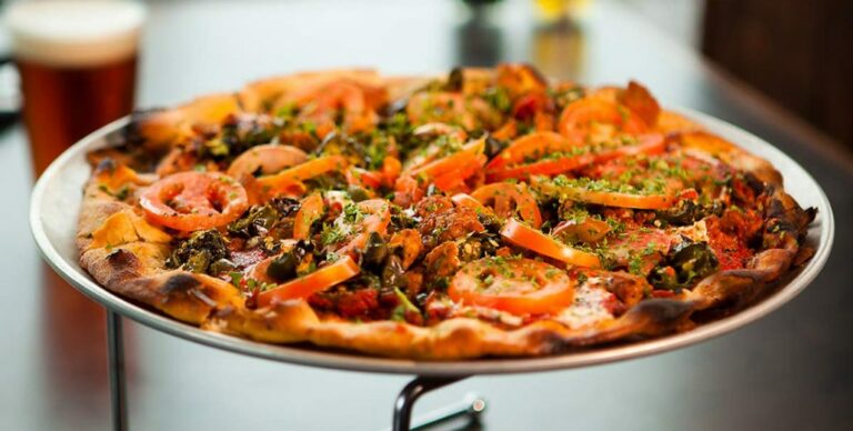 What are some traditional snacks or appetizers in Italian cuisine?