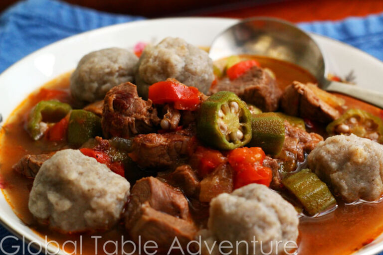 What are some traditional snacks or appetizers in Chad?