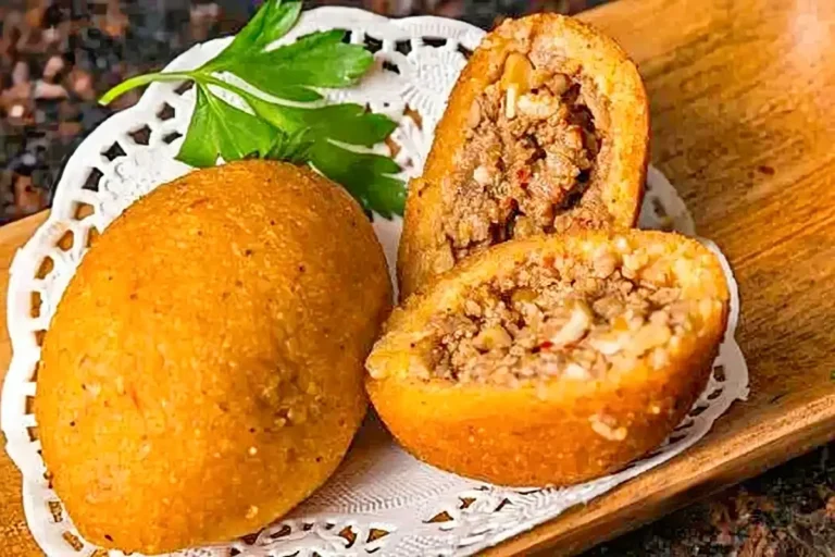 Can you recommend some traditional Panamanian dishes that showcase the country’s culinary heritage?