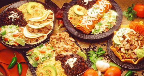 Are there any food markets or festivals in Nicaragua?