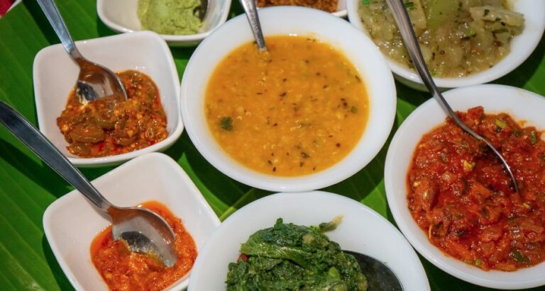 What is traditional Mauritian cuisine like?