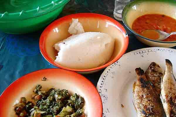 What are some traditional snacks or appetizers in Malawian cuisine?