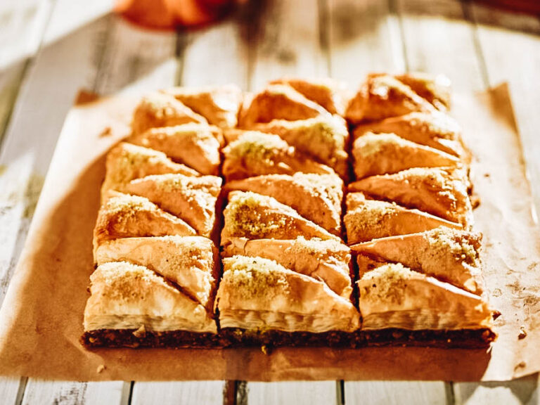 Is Greek cuisine spicy?
