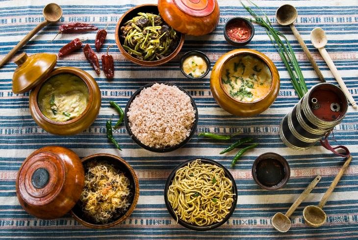 Are there any vegetarian options in Bhutanese cuisine?