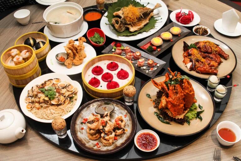 What are some traditional snacks or appetizers in China?