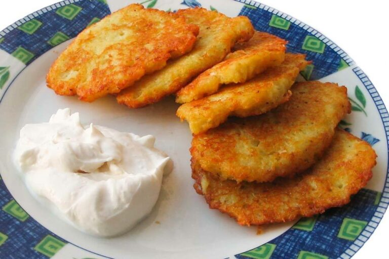 Are there any vegetarian options in Belarusian cuisine?