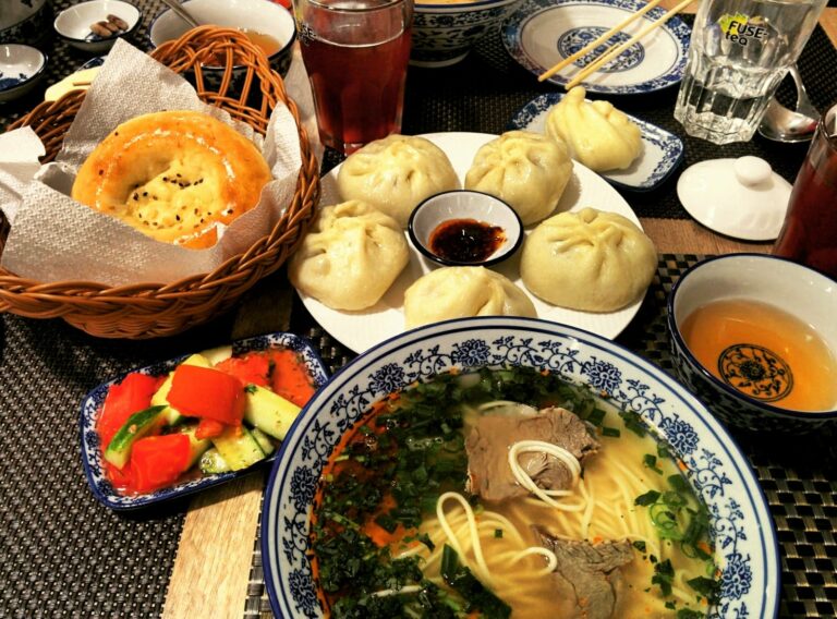 Can you find any influences from Kazakh horseback riding or equestrian culture in the cuisine?