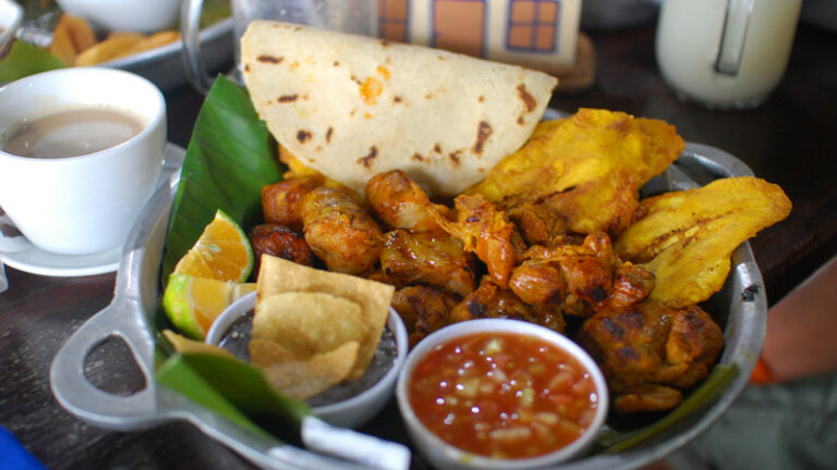 Is street food common in Costa Rica?