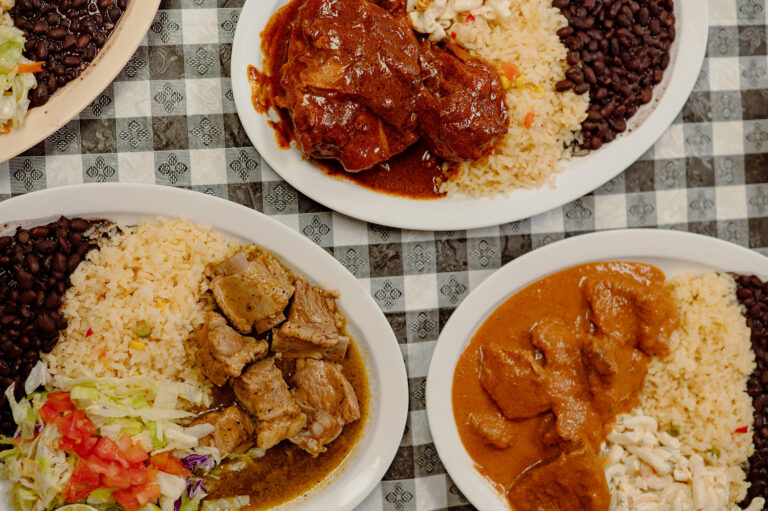 How does Guatemalan cuisine differ from other Central American cuisines?