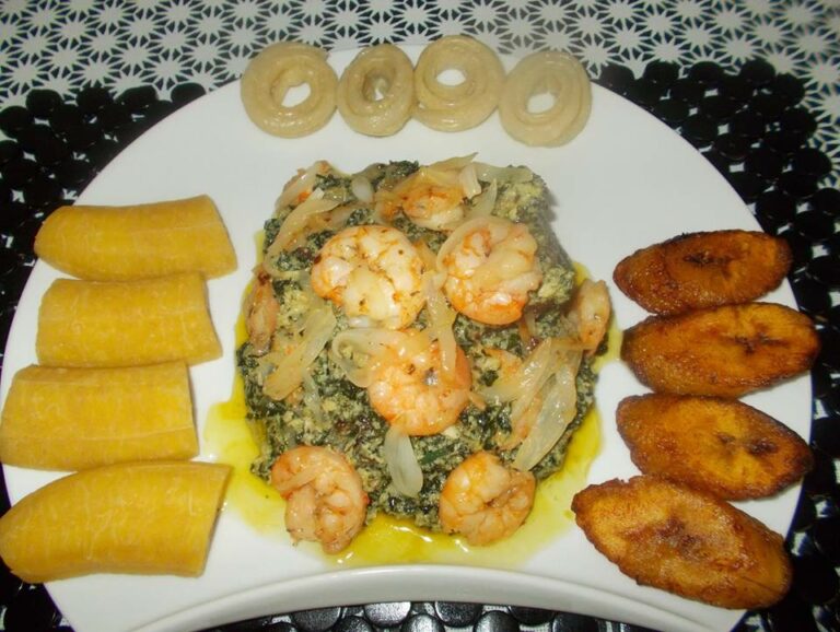 Can you explain the use of spices in Cameroonian dishes?