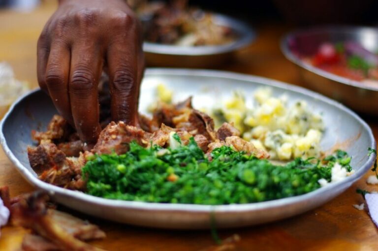 What are the main meat dishes in Burundian cuisine?
