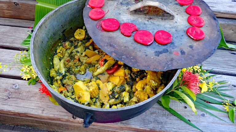 Are there any unique Grenadian snacks or appetizers?