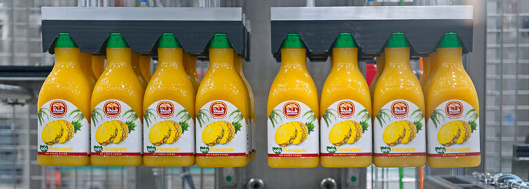 What are the popular beverages in Qatar?