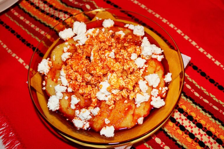 What is Bulgarian cuisine known for?