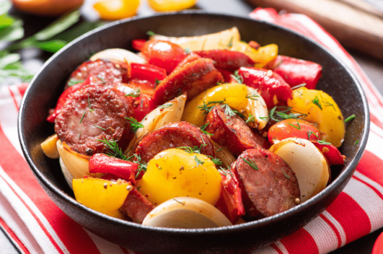Are there any vegetarian options in Hungarian cuisine?