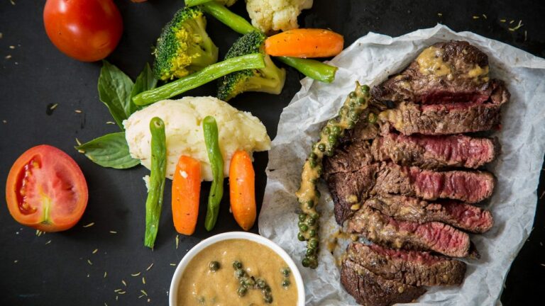 Are there any unique ingredients used in São Tomé and Príncipe cuisine?