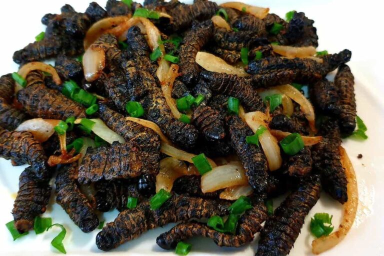 What are some must-try street food items in Namibia?