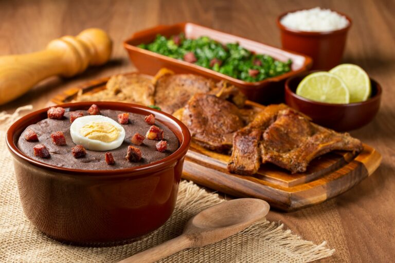 What are some traditional Brazilian breakfast items?